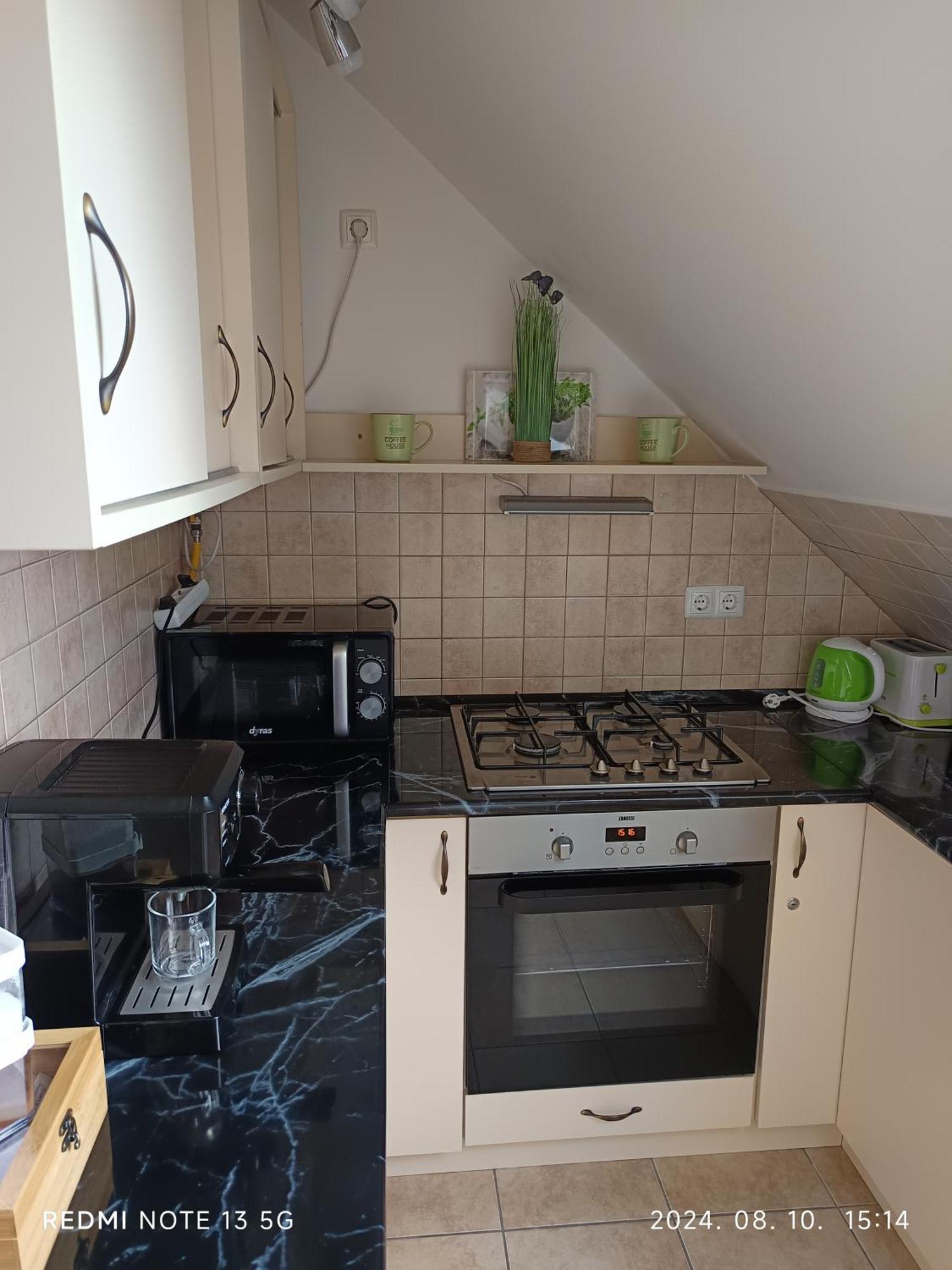 Zita Apartman Eger Kamer foto